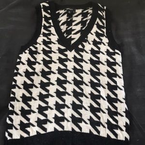 Express Houndstooth Sweater Vest